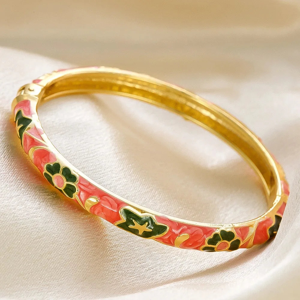 Elegant Enamel Dropped Glaze Flower Texture Closed End Bracelet