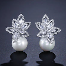 Pearl Flower Stud Earrings