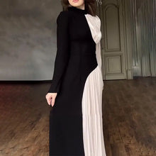 Round Neck Blocked Long Sleeved Dress