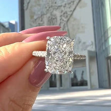 Oval Pigeon Egg Cube Zirconia Ring