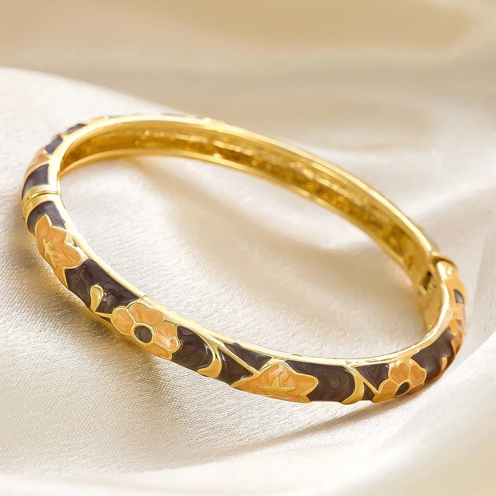 Elegant Enamel Dropped Glaze Flower Texture Closed End Bracelet