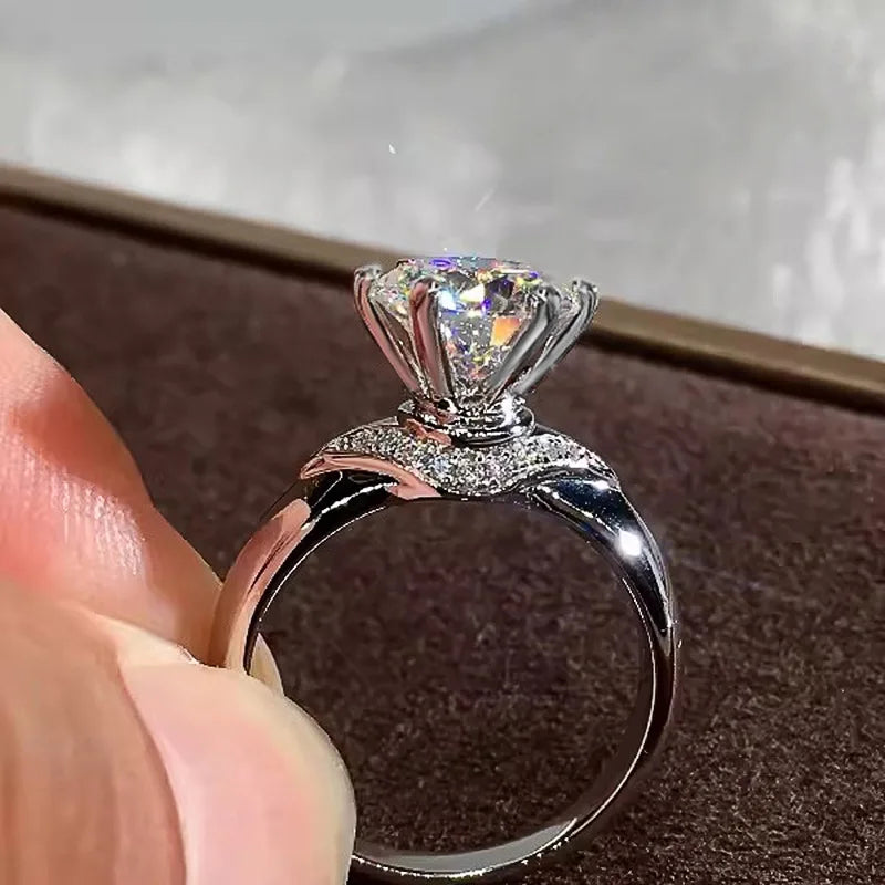 2026 Inlaid Oval Pigeon Egg Cube Zirconia Ring, Fashionable and Personalized Platinum  Engagement High-quality Jewelry