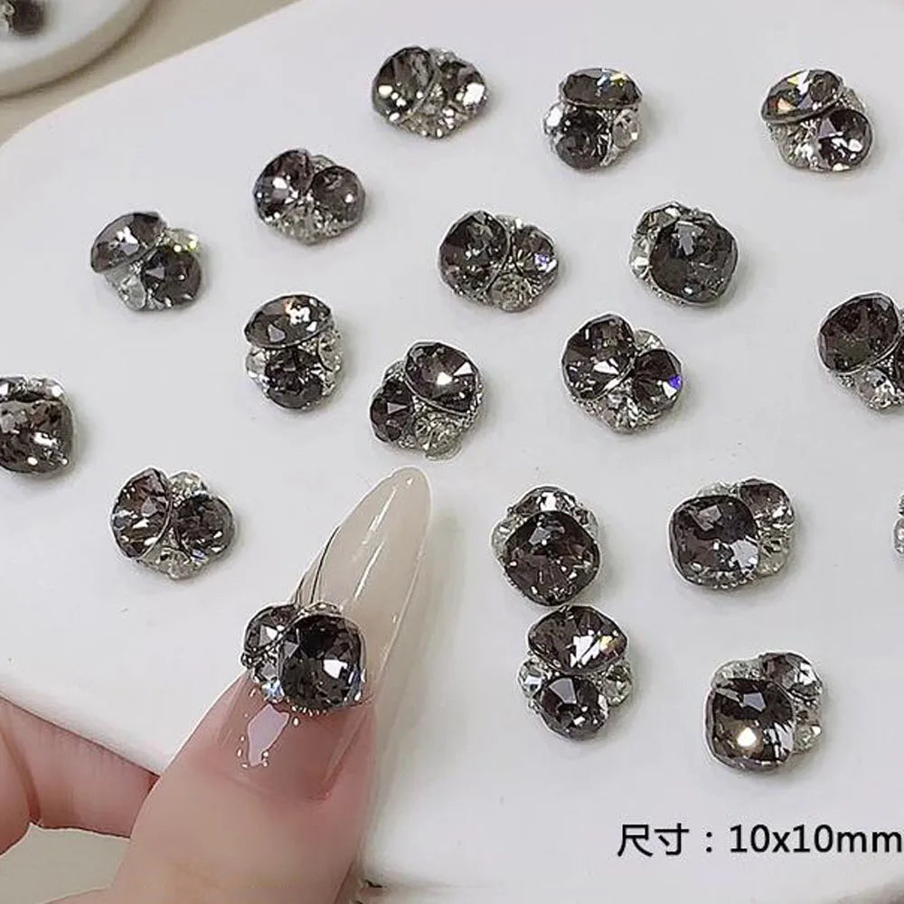 10Pcs Shiny Pile Diamond Nail Art Rhinestones Pink Red Champagne Sparkling Crystal Diamond Nail Gems Fat Square Flash Nail Parts