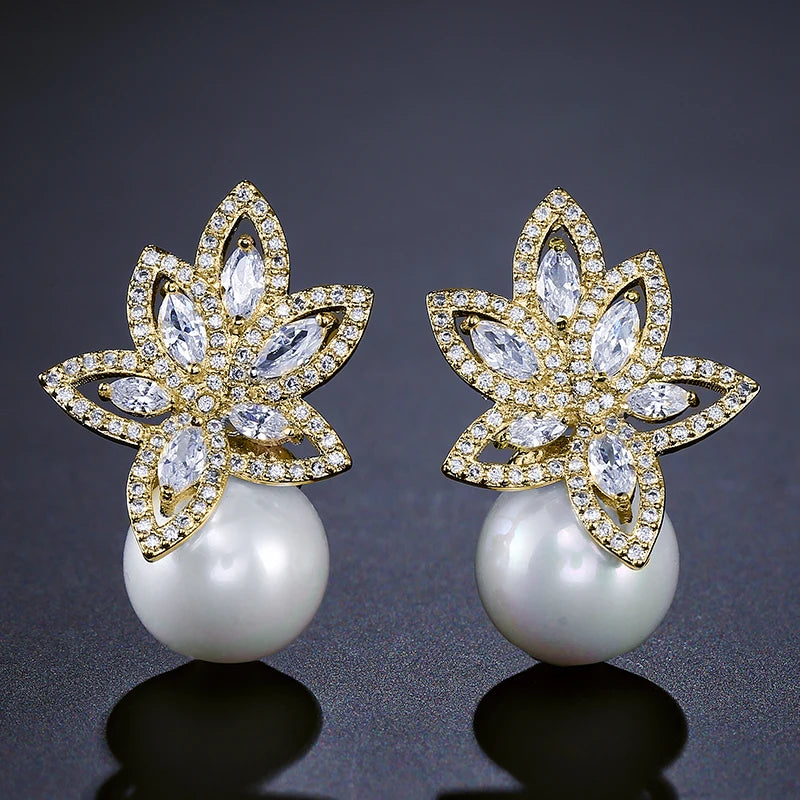 Pearl Flower Stud Earrings