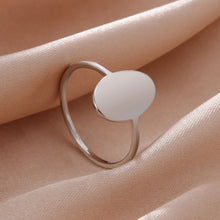 Oval Ring