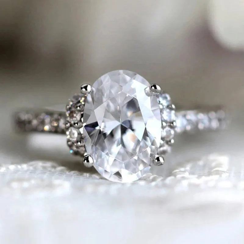 2026 Inlaid Oval Pigeon Egg Cube Zirconia Ring, Fashionable and Personalized Platinum  Engagement High-quality Jewelry