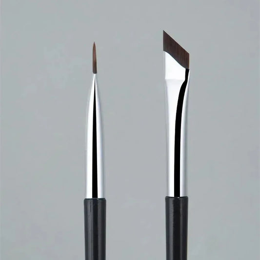 Angled Tip Eyeliner Brush