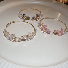 Luxury zircon leaf gold bracelet close-up
