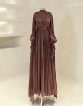 Modern High Neck Long Sleeves Pleated Evening Dresses