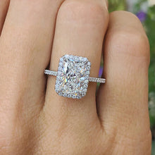 Oval Pigeon Egg Cube Zirconia Ring
