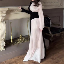 Round Neck Blocked Long Sleeved Dress
