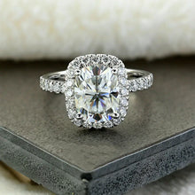 Oval Pigeon Egg Cube Zirconia Ring