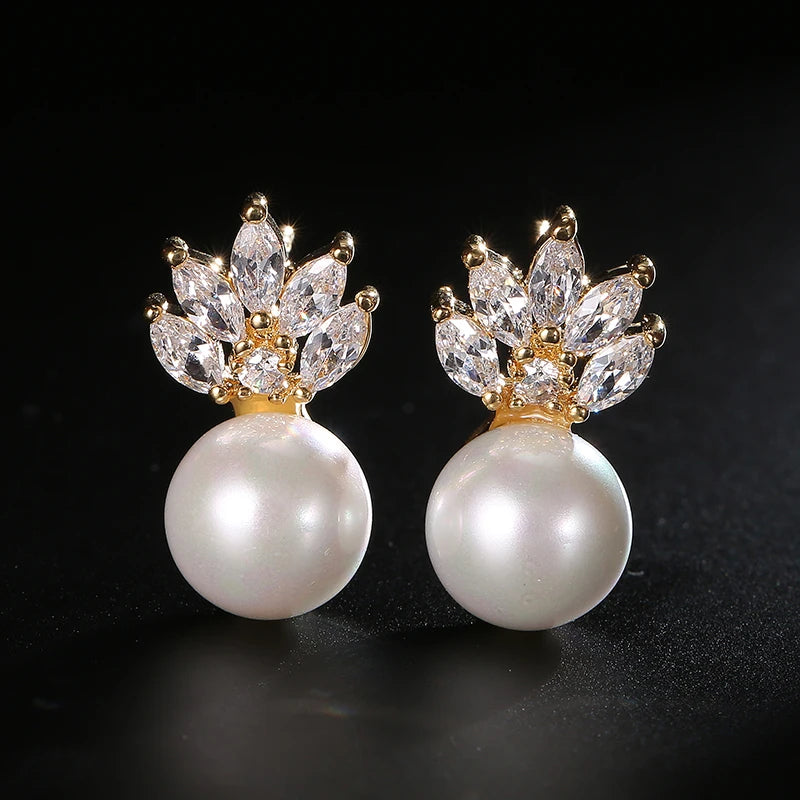 Pearl Flower Stud Earrings