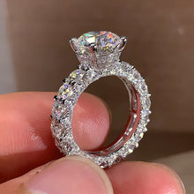 Oval Pigeon Egg Cube Zirconia Ring