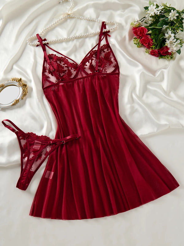 Wine Red Ladies nightgown, elegant and comfortable, bow design