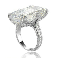Oval Pigeon Egg Cube Zirconia Ring