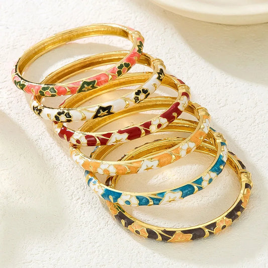 Elegant Enamel Dropped Glaze Flower Texture Closed End Bracelet